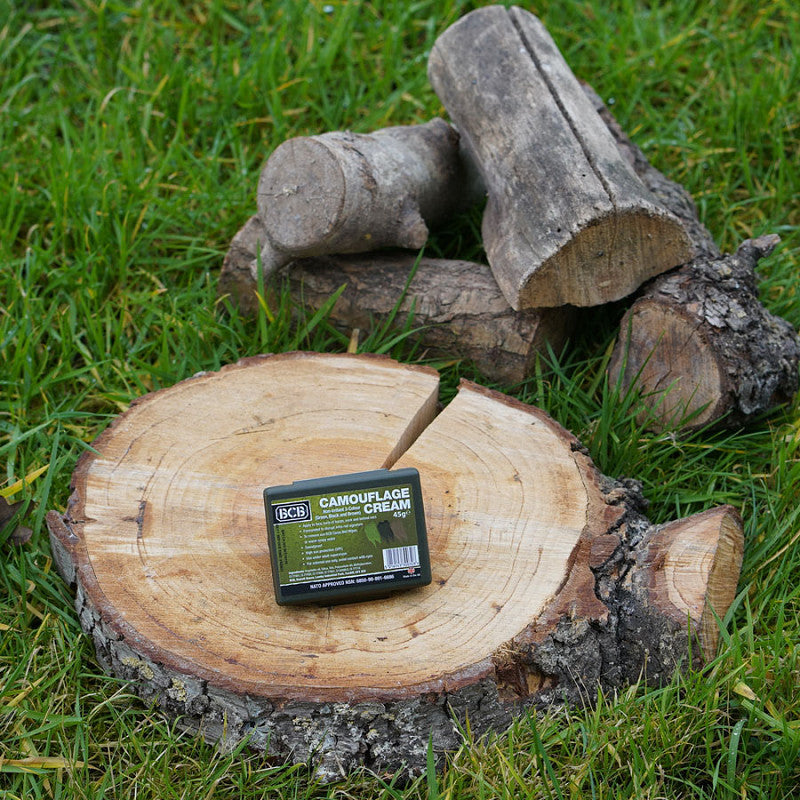 Palette camouflage / Crème / Miroir / Maquillage. BCB.