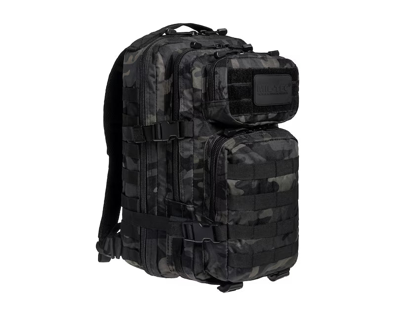 Sac à dos / Assault / 20 litres / Dark Camo. MILTEC.