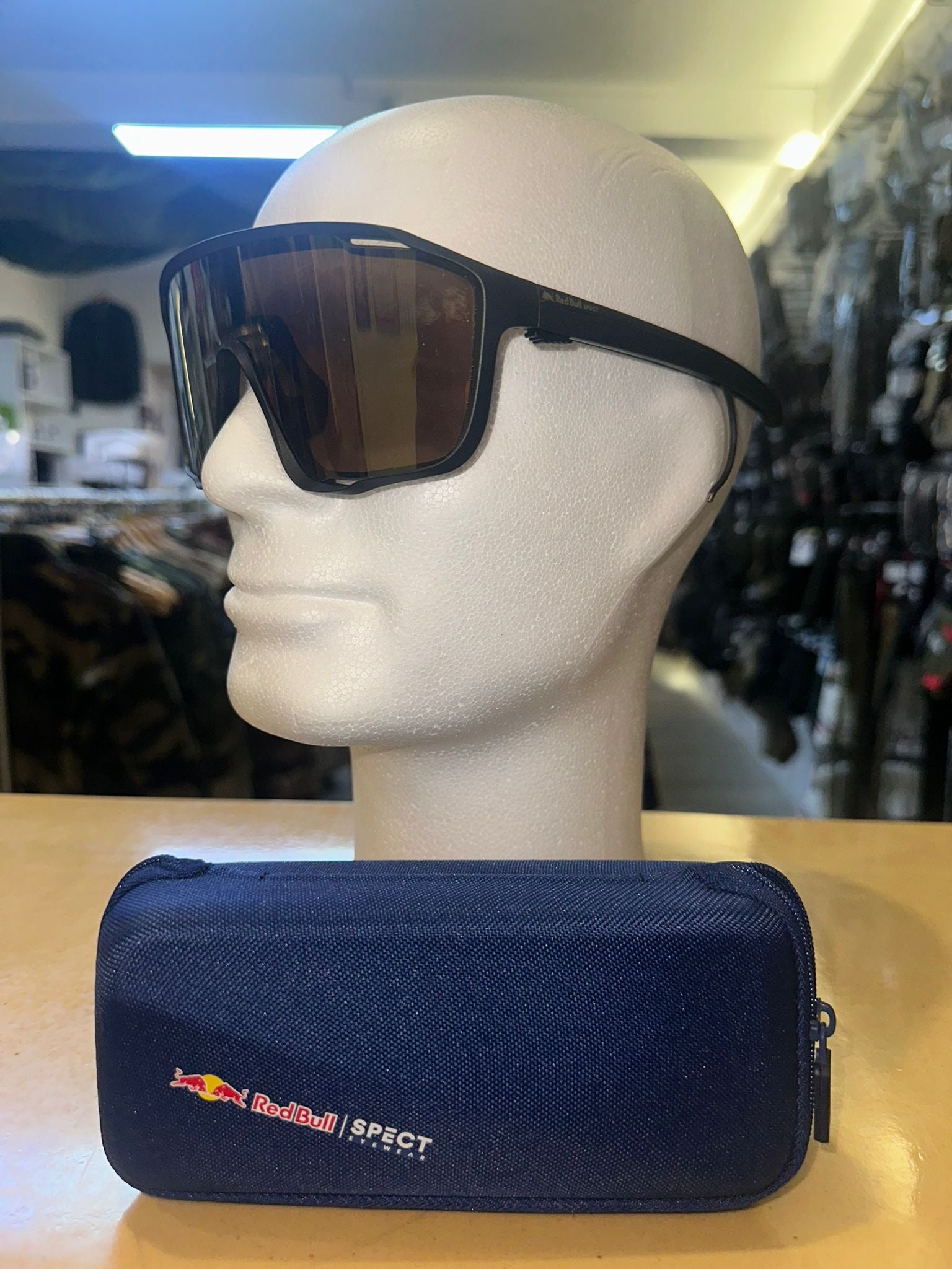 Lunette de soleil SPECT Red Bull. Kraft 04.