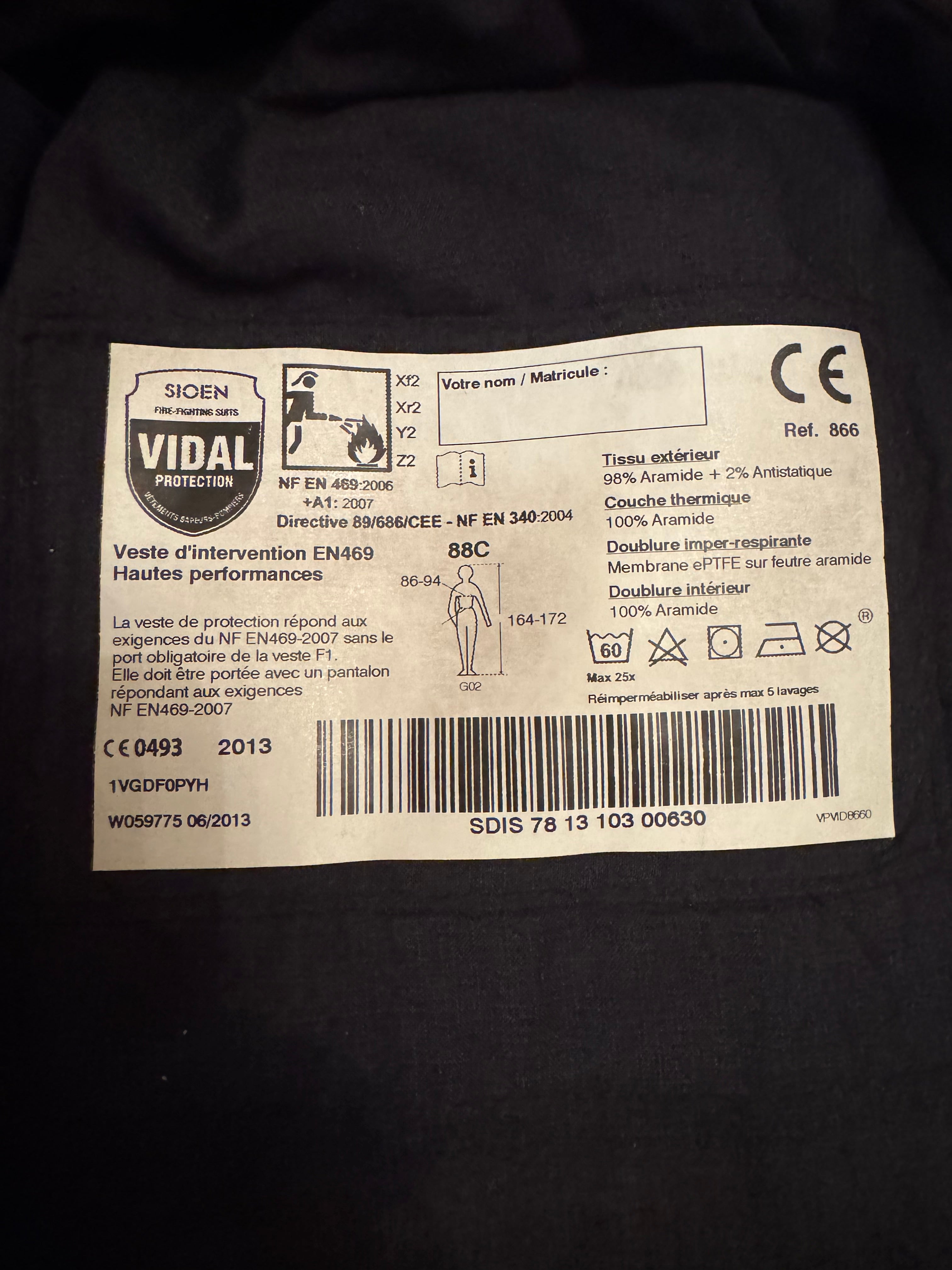 Tenue de feu pour sapeurs-pompiers: veste + pantalon / Original / Anti feu.