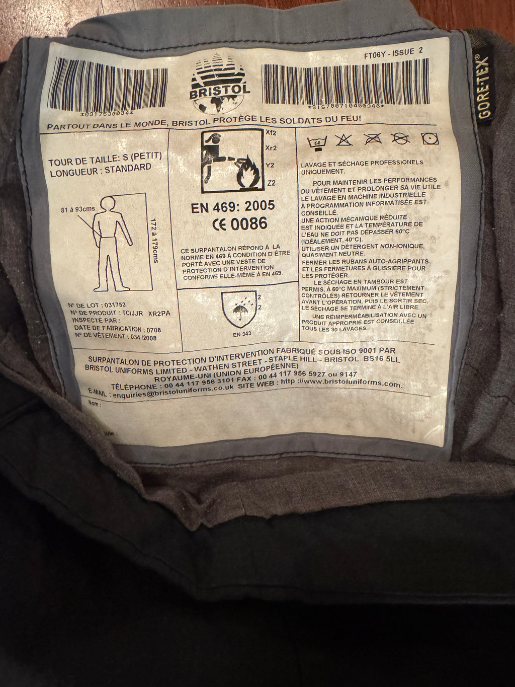 Tenue de feu pour sapeurs-pompiers: veste + pantalon / Original / Anti feu.