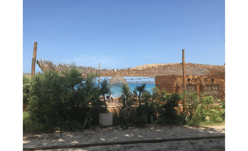 Filet de camouflage renforcé, câble acier / 80% d'ombrage /  300 Deniers  / Sable, Beige. BARTAVEL.