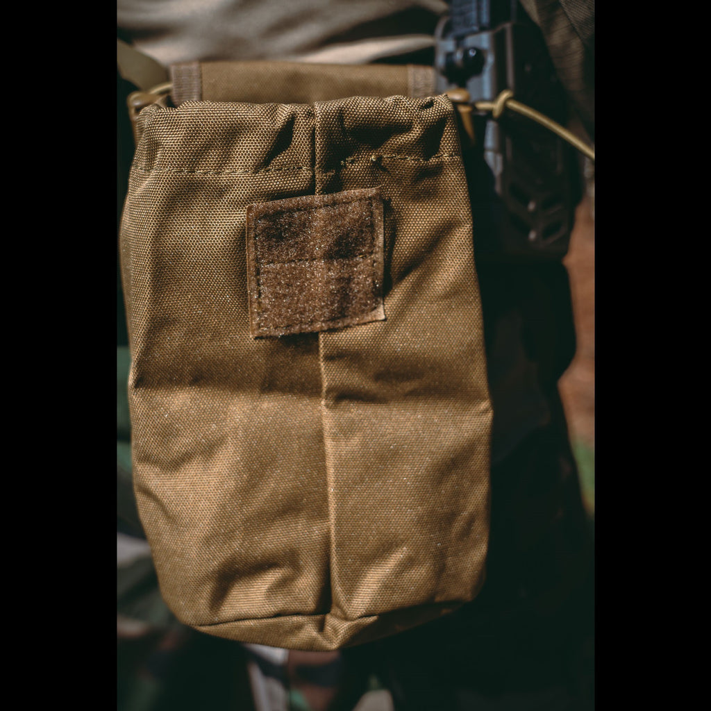 Pochette de délestage / Dump pouch / Pochette vide chargeur / Sable. DCA OPEX.