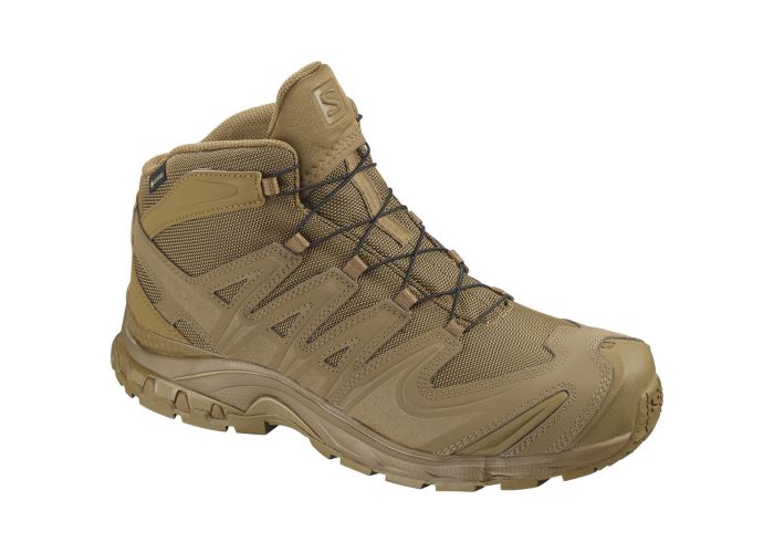 Chaussure / Rangers / Salomon XA Forces Mid GTX / Sable et Noir. SALOMON.