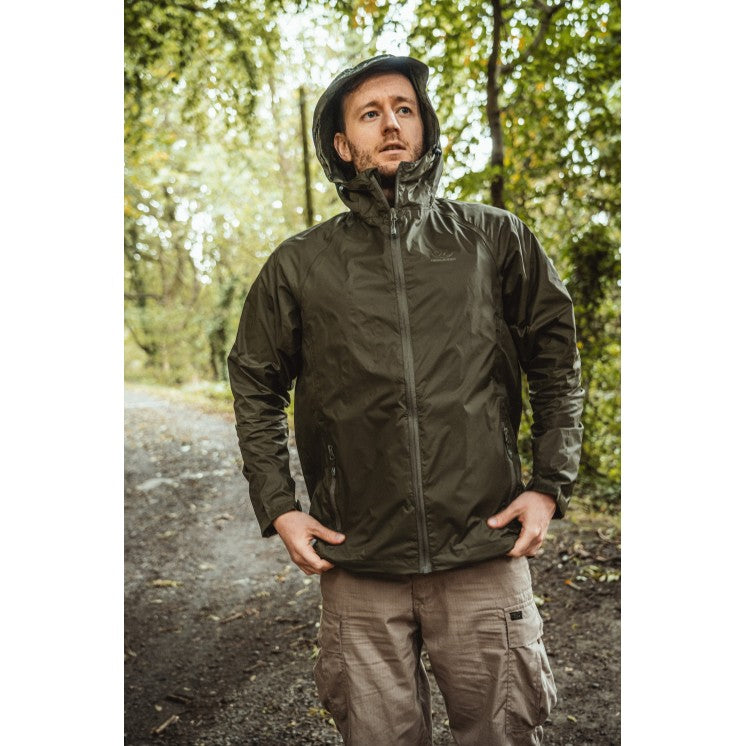 Veste / Parka / Manteau / "Halo Zip" / Ranger Green. HIGHLANDER.