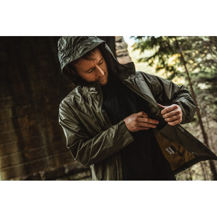 Veste / Parka / Manteau / "Halo Zip" / Ranger Green. HIGHLANDER.